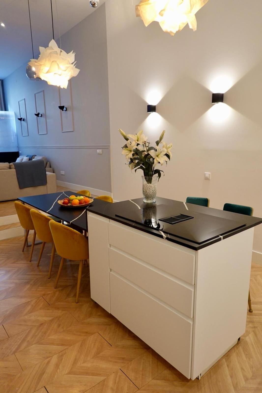 Peral Boutique Apartaments Sevilla Eksteriør bilde